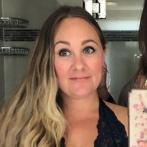 Meet your Posher, Stacie